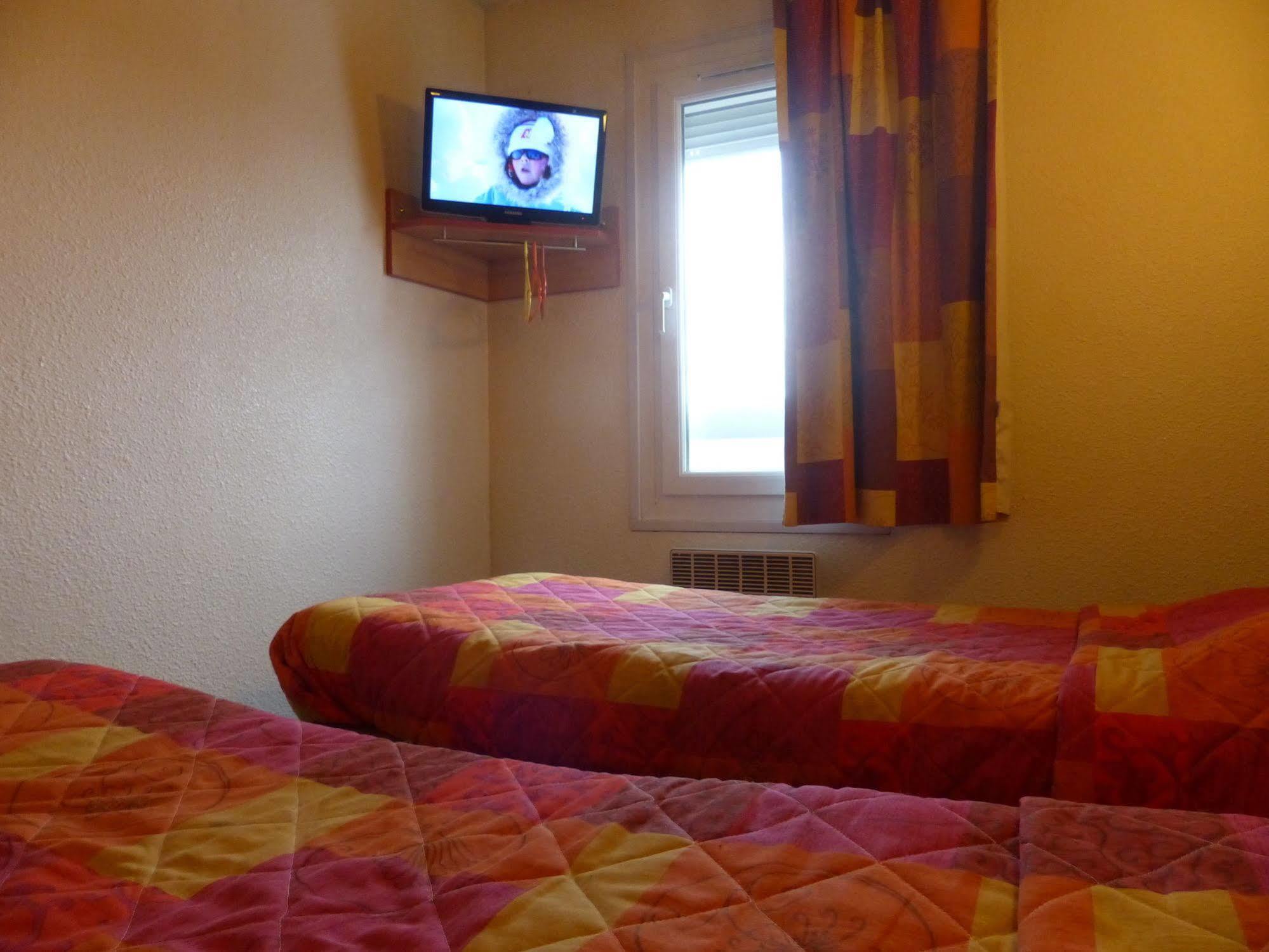 The Originals Access, Hotel Moustache, Seclin Bagian luar foto