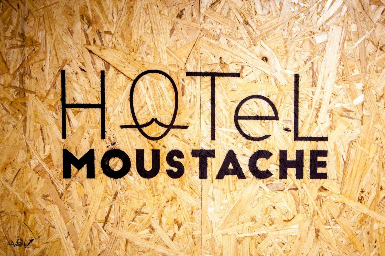 The Originals Access, Hotel Moustache, Seclin Bagian luar foto