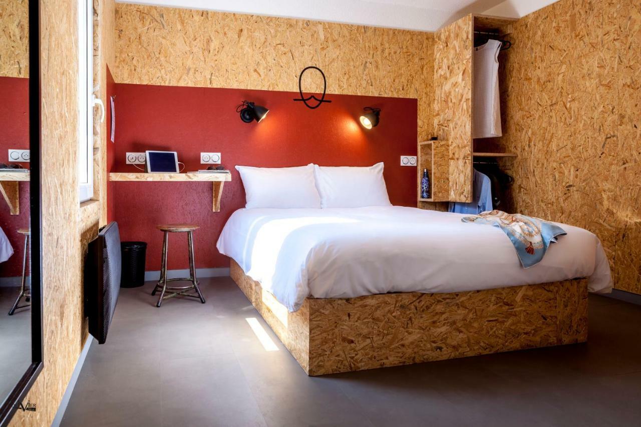 The Originals Access, Hotel Moustache, Seclin Bagian luar foto